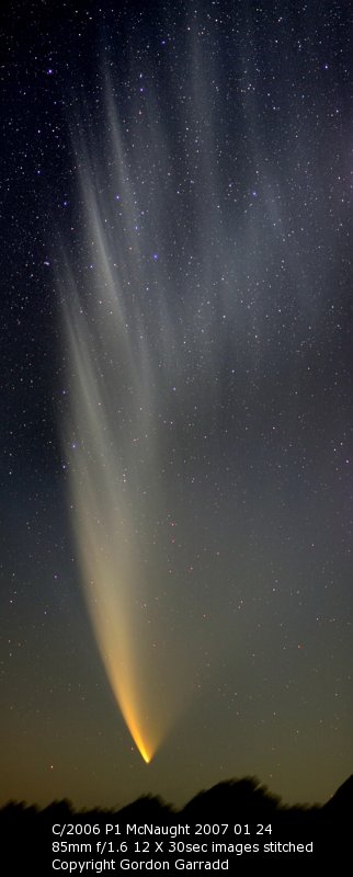 Comet McNaught tail 20070124