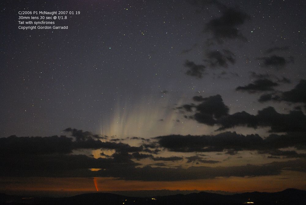 Comet McNaught20070119